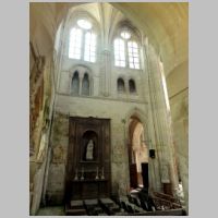 Mello, vue dans le croisillon nord, photo Pierre Poschadel, Wikipedia.JPG